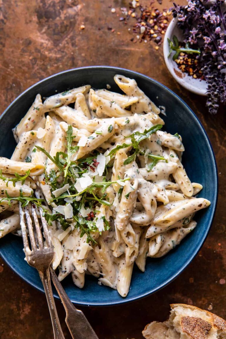 one pot creamy penne alfredo with spicy arugula 1